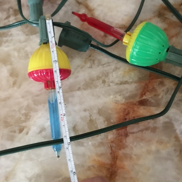 Vintage Bubble Holiday String Lights - Picture 5 of 6